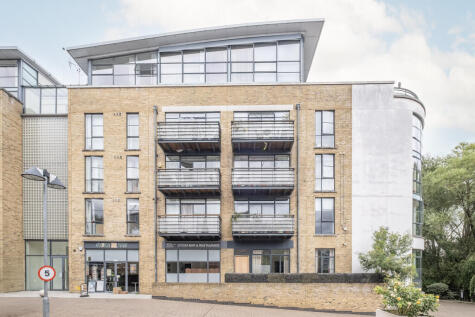 Ferry Lane, Brentford, TW8