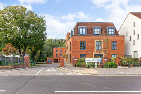 Ockford Road, Godalming, GU7