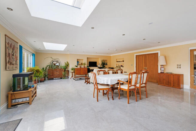 Open Plan Sitting/Dining Room