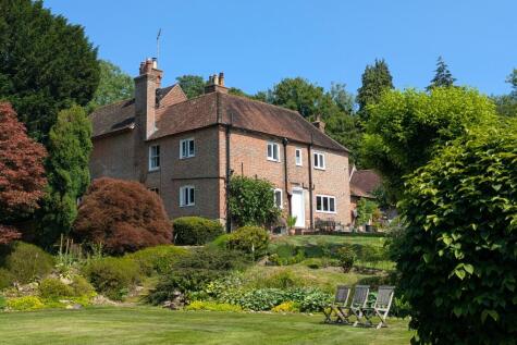 Brighton Road, Mannings Heath, RH13