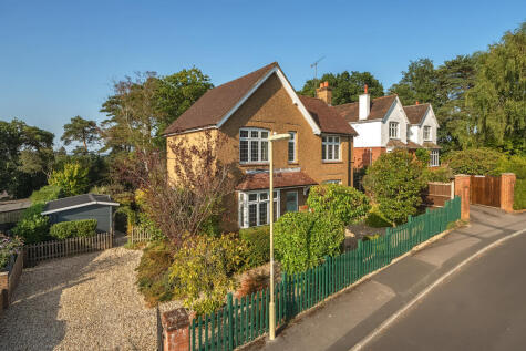 New Road, Whitehill, GU35