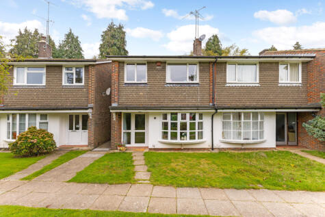 Court Close, LIPHOOK, GU30