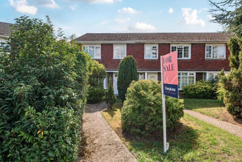 Lyneham Gardens, Maidenhead, SL6