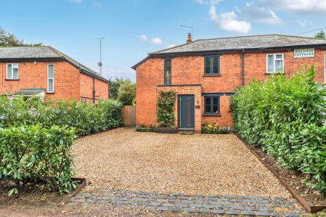 Milley Road, Waltham St Lawrence, RG10