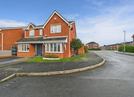 Fasson Close, Two Gates