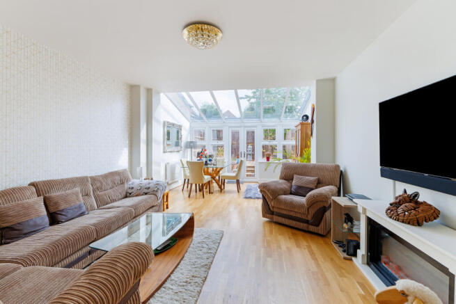 Sitting and Dining Room