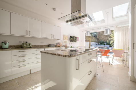 Whittingstall Road, London, SW6