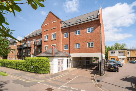 Wharf Lane, RICKMANSWORTH, WD3