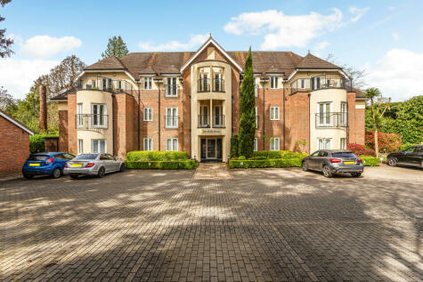 Ascot - 2 bedroom flat for sale