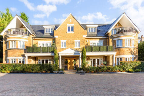 Charters Road, Sunningdale, SL5