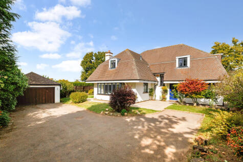 Churchfields Avenue, Weybridge, KT13
