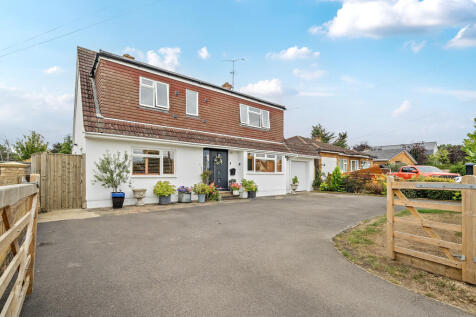 Park Avenue, Wraysbury, TW19