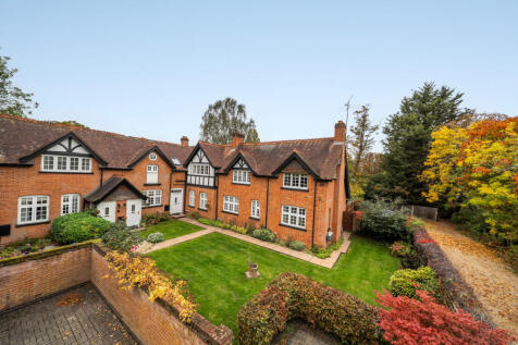 Queen Annes Road, Windsor, SL4