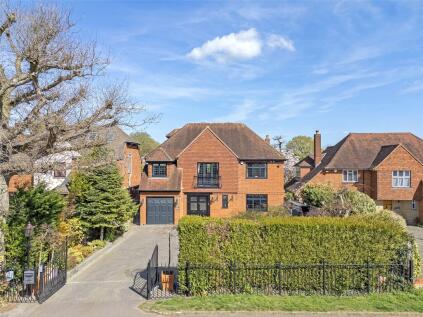 St. Johns Road, Loughton, Essex, IG10