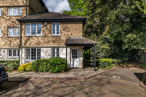 Selhurst Close, London, SW19