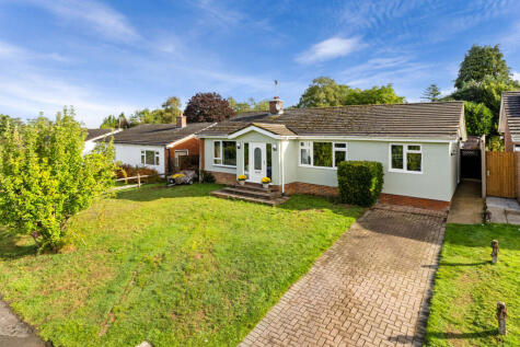 Beechlands Road, Medstead, GU34