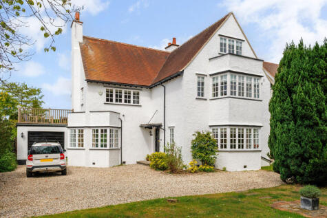 Ledborough Lane, Beaconsfield, HP9