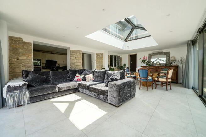 Living/Dining