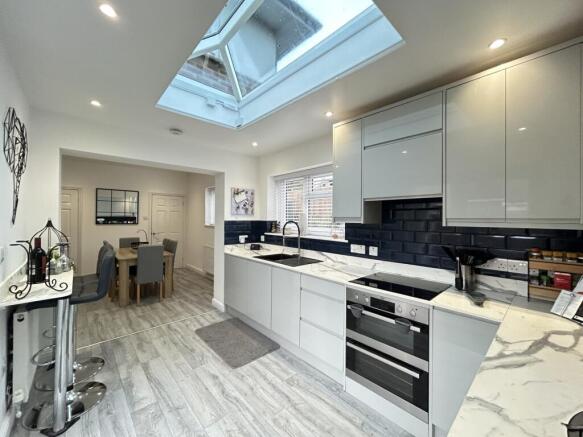 Kitchen 1