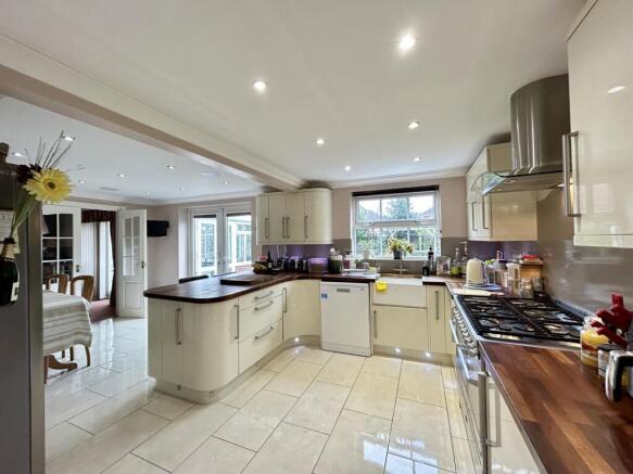 Kitchen 1