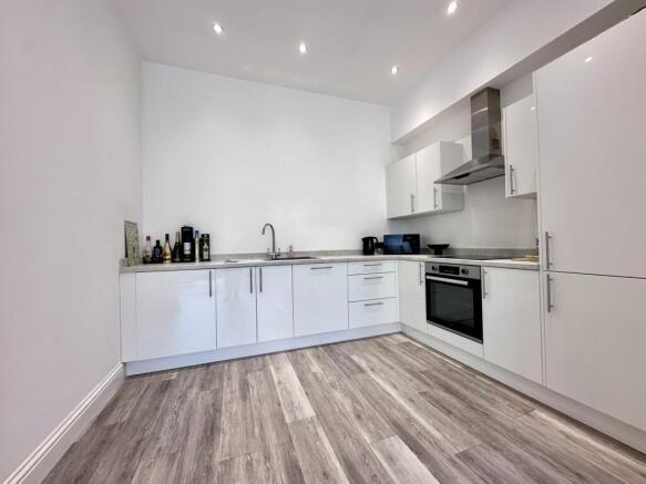 Kitchen 1