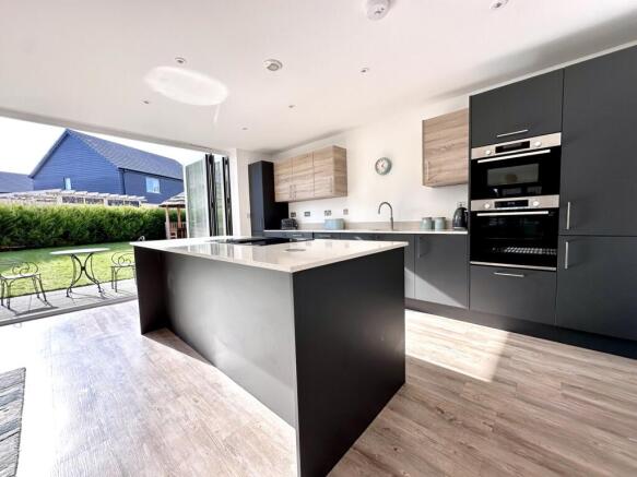 Kitchen 2