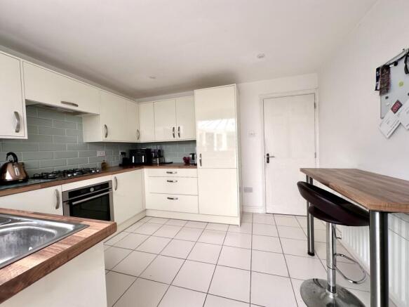 Kitchen 2