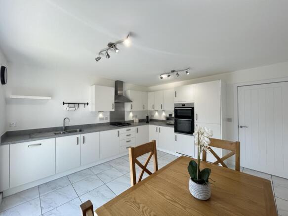 Kitchen 2