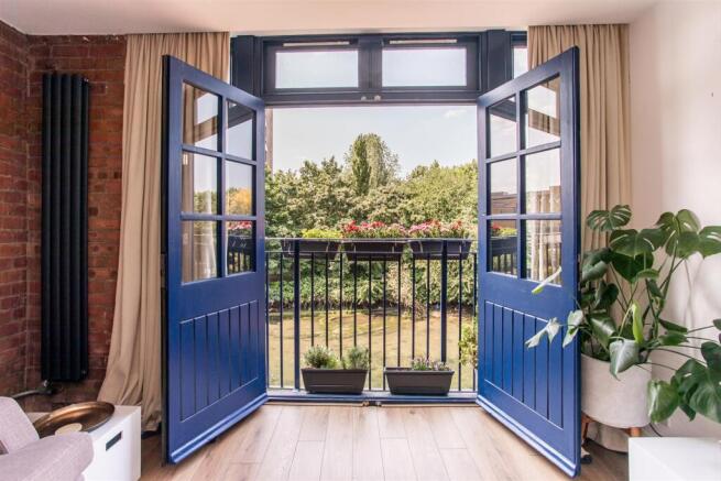 Juliet Balcony