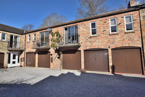 Mews Court, The Green, Richmond