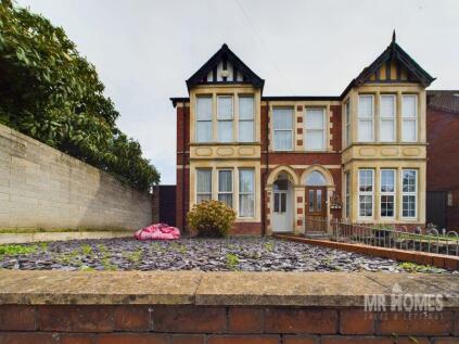 Ely - 4 bedroom semi-detached house for sale