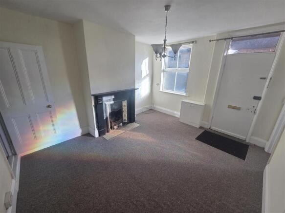 Reception 1 (2) .jpg