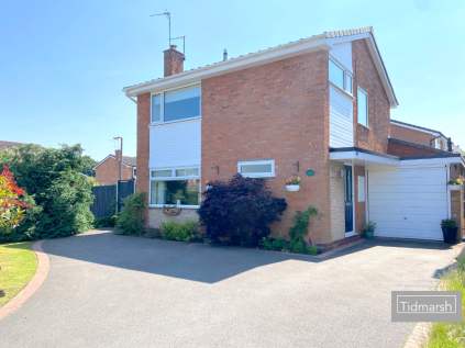 58 Chillington Drive, Codsall WV8 1AW