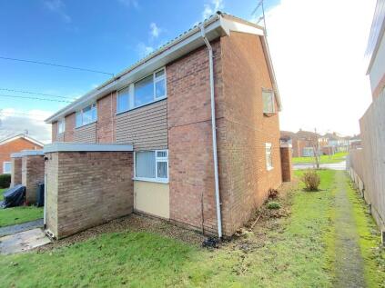 9 Pendinas Drive, Codsall WV8 1JS