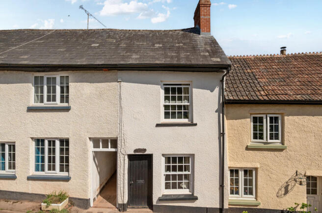 13 Hen Street
