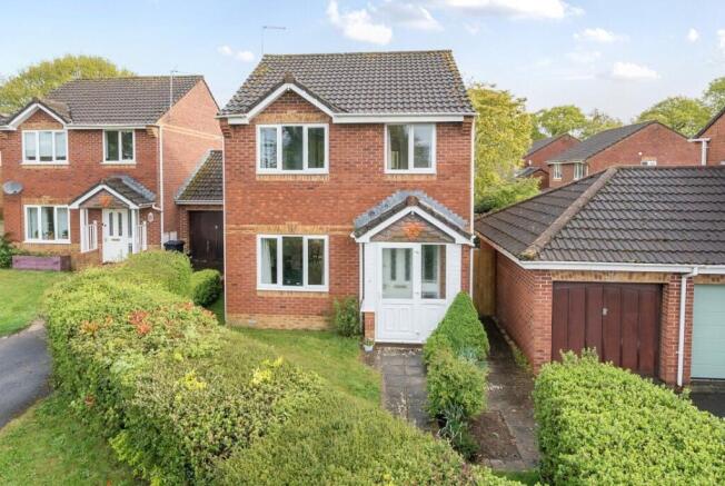 15 Blenheim Drive