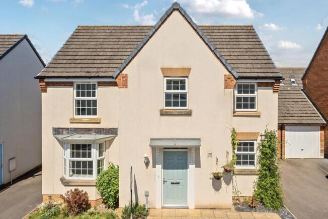 4 Cambridge Way