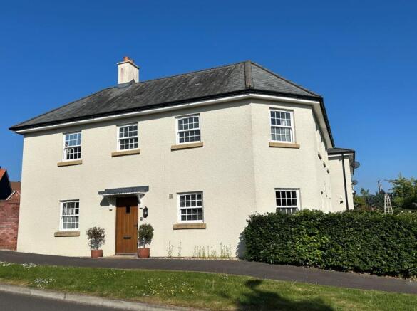20 Court Barton Cl