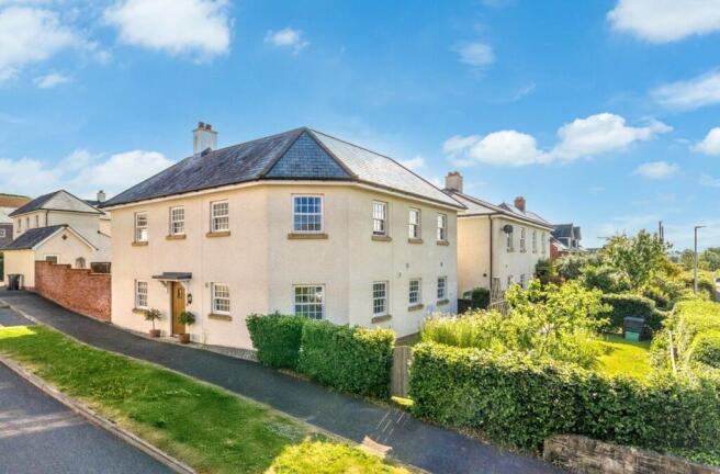 20 Court Barton Cl