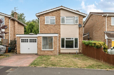 Manning Avenue, Cullompton, Devon, EX15