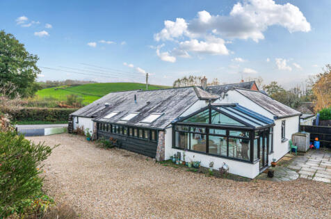 Uffculme, Cullompton, Devon, EX15