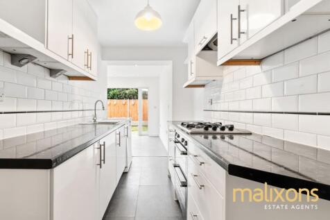 Blackshaw Road, London, SW17