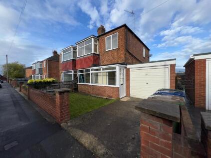 Huntcliffe Avenue, Redcar, North Yorkshire, TS10