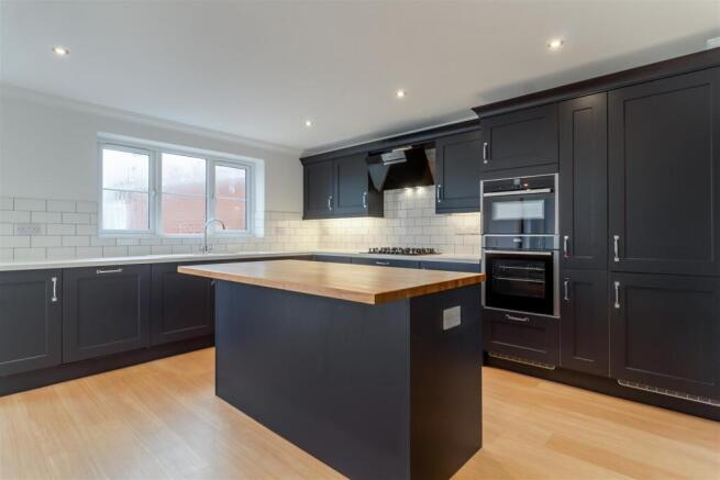 8524168-interior09.jpg