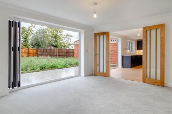 8524168-interior13.jpg