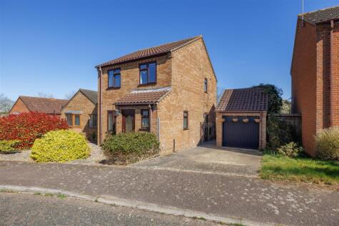 Hillrise Close, Worlingham, Beccles