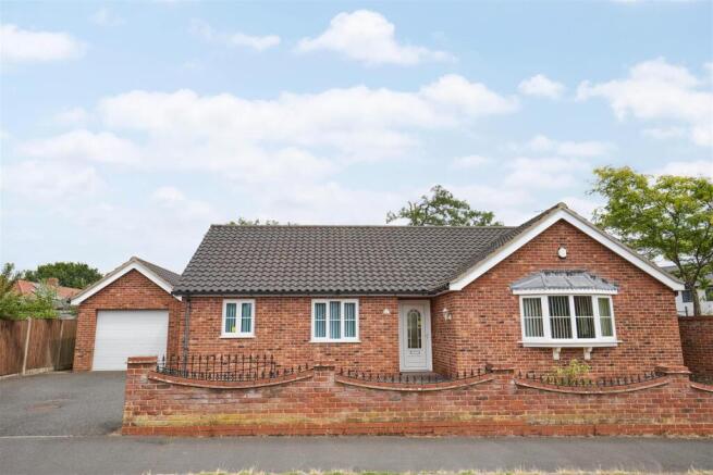 84D Willbye Avenue 2.jpg