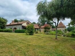 Photo of Near Saint Saud Lacoussiere, Dordogne, Nouvelle-Aquitaine