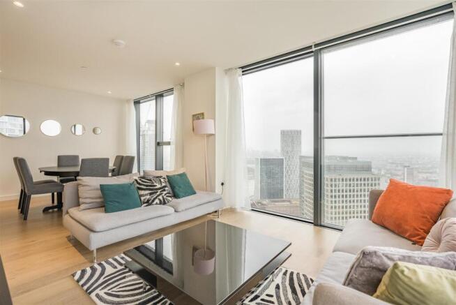 8562361-interior30.jpg