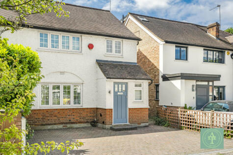 Mayfield Avenue, Southgate, London, N14